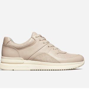 Everlane Tread Sneaker- Sand